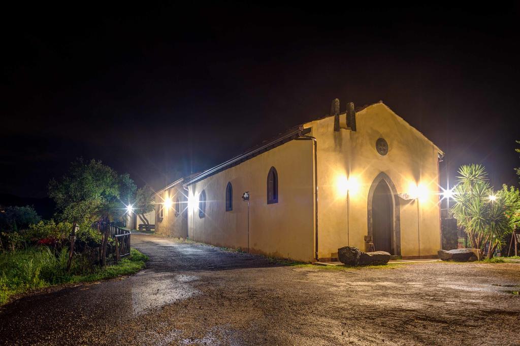 Agriturismo Borgo San Nicolao Villa Randazzo Exterior foto