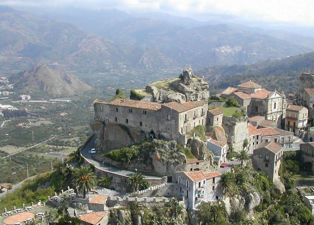 Agriturismo Borgo San Nicolao Randazzo Exterior foto